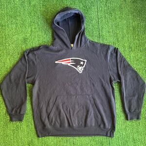 New England Patriots Hoodie – Men’s Large